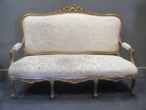 Lot 607 - A 19th century gilt framed settee, 160cm wide