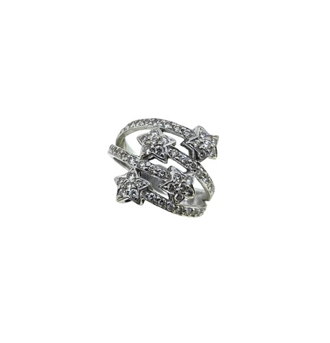 Lot 101 - A four row diamond set 'Chanel' style dress ring