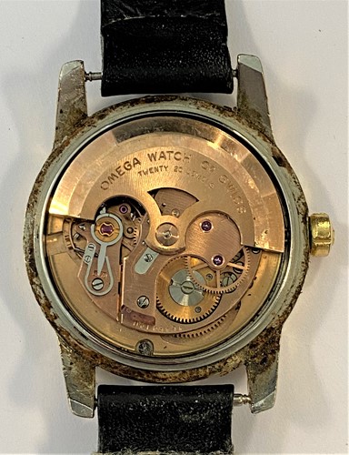 Lot 277 - Omega - A gentleman's Swiss 18ct gold wristwatch and a 'gold capped' 'Seamaster' wristwatch