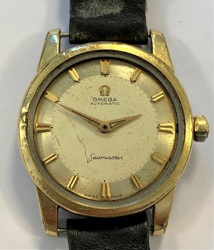 Lot 277 - Omega - A gentleman's Swiss 18ct gold wristwatch and a 'gold capped' 'Seamaster' wristwatch