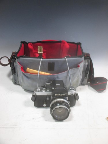 Lot 184 - Nikon F2 Photomic 35mm camera, serial no....