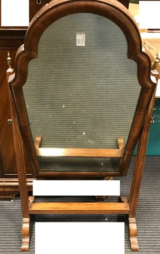 Lot 428 - A Georgian style walnut frame swing toilet...