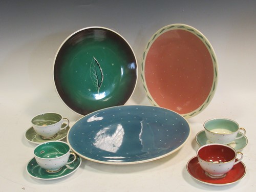 Lot 143 - Three Susie Cooper chargers, together with a...