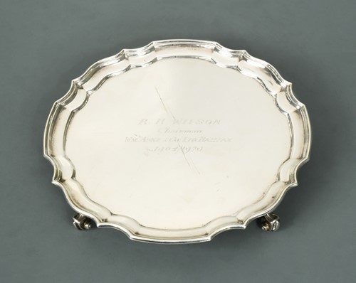 Lot 474 - A mid-20th century silver waiter