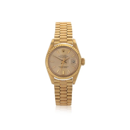 Lot 283 - Rolex - A lady's 18ct gold 'Oyster Perpetual Datejust' wristwatch