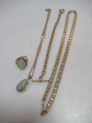 Lot 254 - Two hallmarked 9ct gold chains, together with...
