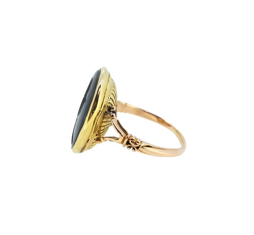 Lot 37 - A neoclassical intaglio ring