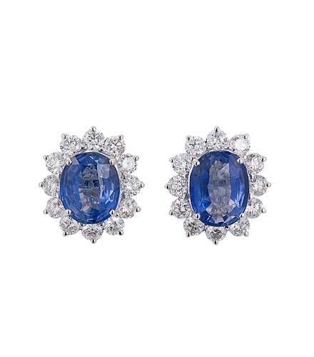 Lot 223 - An important pair of sapphire and diamond cluster ear studs