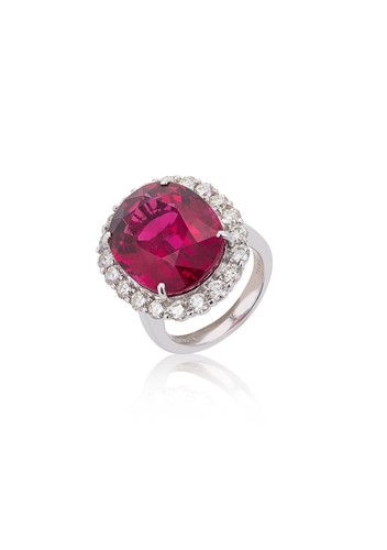 Lot 213 - An impressive rubellite and diamond cluster ring