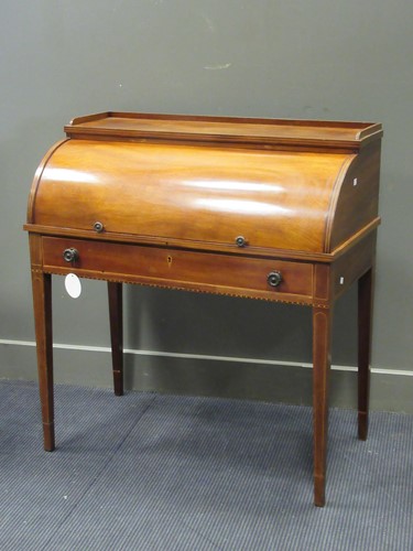 Lot 425 - A 19th Century mahogany cylinder Bureau, 98 x...