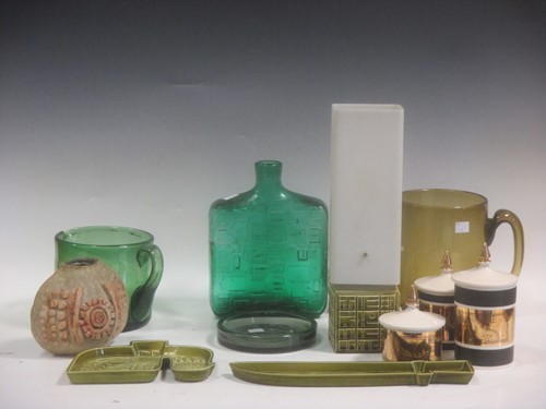 Lot 13 - A group of studio pottery and glass and 20th...