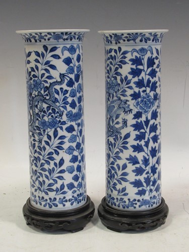 Lot 58 - A pair of late 19th/20th century Chinese blue...