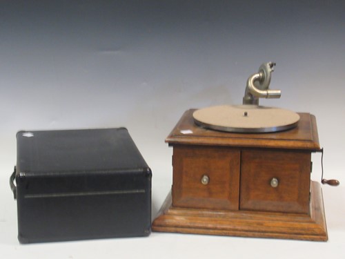 Lot 209 - An oak case wind up gramophone and a folding...
