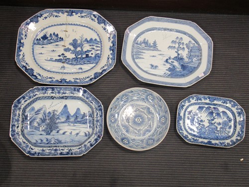 Lot 71 - A collection of Chinese Qianlong 18th century...
