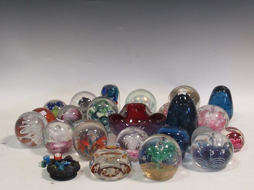 Lot 97 - A collection of various glass paperweights,...