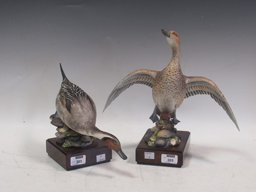 Lot 203 - A pair of Royal Worcester porcelain American...