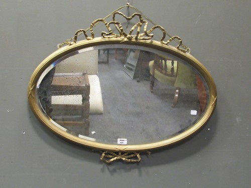 Lot 480 - Georgian gilt framed oval mirror