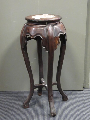 Lot 571 - Chinese hardwood stand. 75 x 28 cm