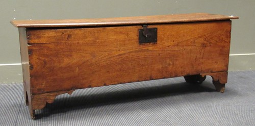 Lot 508 - An 18th century elm plank coffer, 135cms.