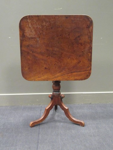Lot 491 - A William IV mahogany tripod table, 70 x 59 x...