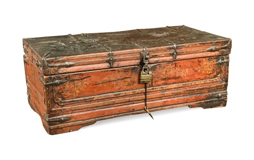 Lot 366 - A red lacquered Tibetan chest, 18th/19th century