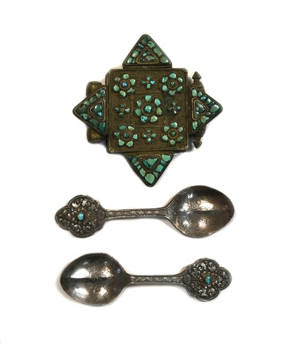 Lot 297 - A Tibetan turquoise set Gau (Charm Box), early 20th century