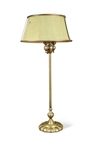 Lot 449 - A brass twin light student's lamp, early 20th century