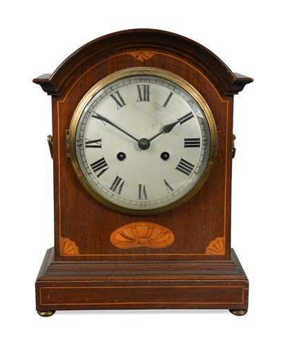Lot 141 - A mahogany and satinwood inlaid bracket clock,...