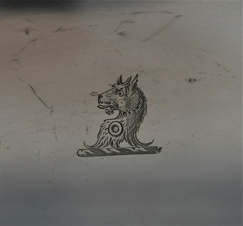Lot 408 - A Victorian silver sweetmeat dish