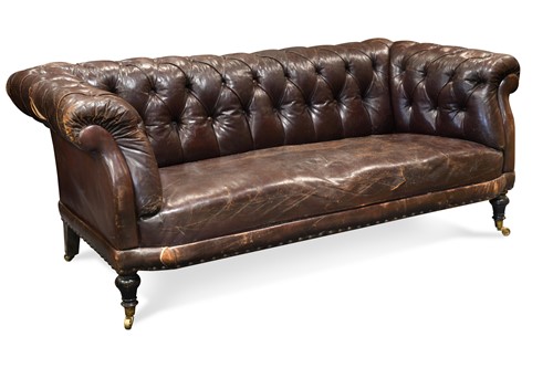 Lot 463 - An Edwardian chesterfield sofa