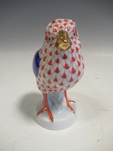 Lot 109 - A Herend red fishnet model of a chick