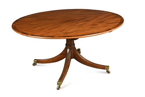 Lot 290 - A Regency mahogany oval breakfast table