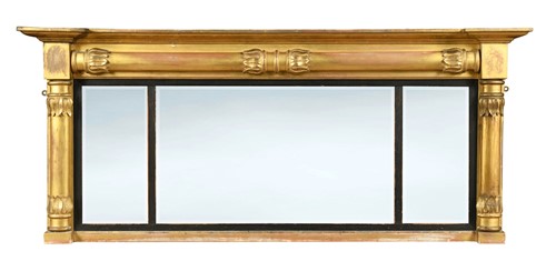 Lot 271 - A Regency gilt overmantel mirror