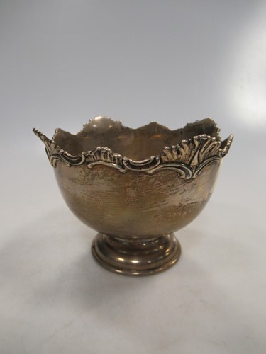 Lot 239 - A silver pedestal bowl, early 20th century