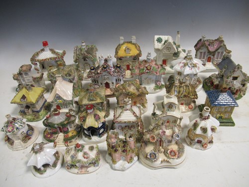 Lot 87 - A collection of twenty-five Staffordshire...