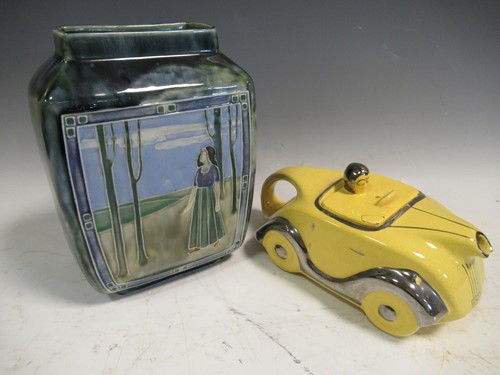 Lot 13 - A sadler racing car teapot and a Doulton...