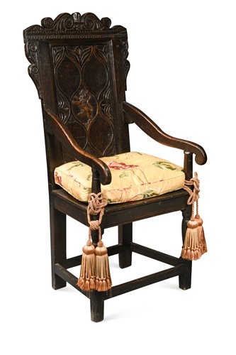 Lot 170 - An oak wainscot chair, 17th century