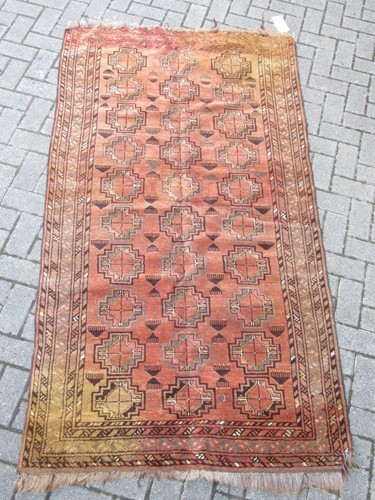 Lot 591 - An Ersari/ Afghan rug