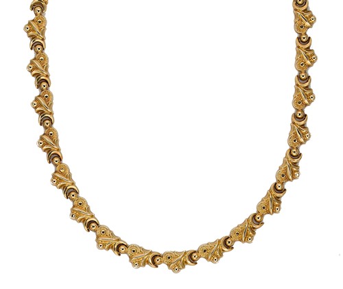 Lot 59 - A modern fancy link necklet