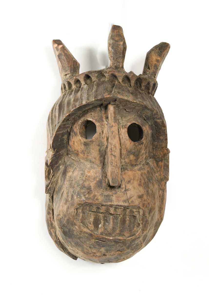 Lot 264 - Carved wood monkey mask, Kulu Valley, Himachal Pradesh, India, 19th century