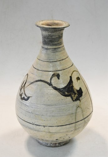 Lot 185 - A Korean Buncheong Ware wine bottle, late 15th or early 16th century, Joseon Dynasty (1392-1897)