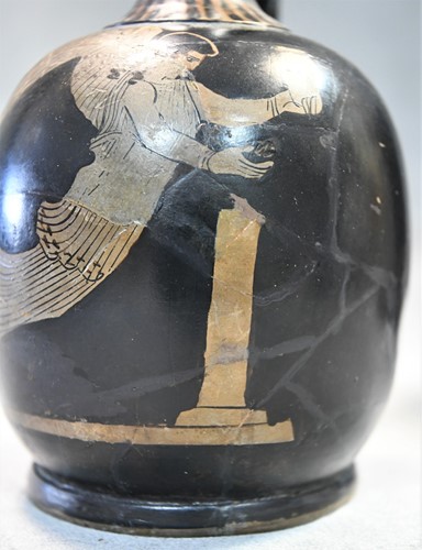 Lot 369 - A 4th/5th century BC ewer
