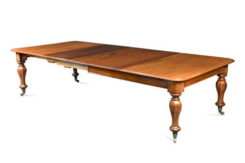 Lot 824 - A William IV mahogany extending dining table