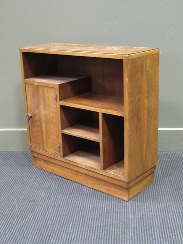 Lot 494 - An Art Deco walnut cabinet 65 x 65 x 26cm