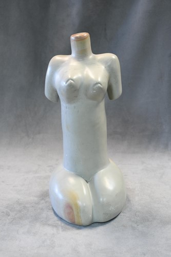 Lot 84 - A carved hardstone model of a female nude
