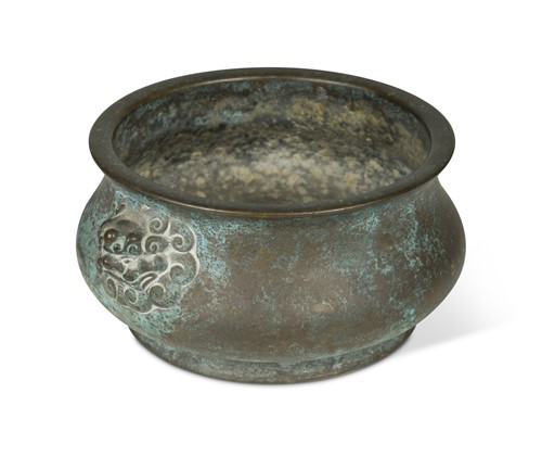 Lot 66 - A Chinese bronze censor, Ming Dynasty, 17th century