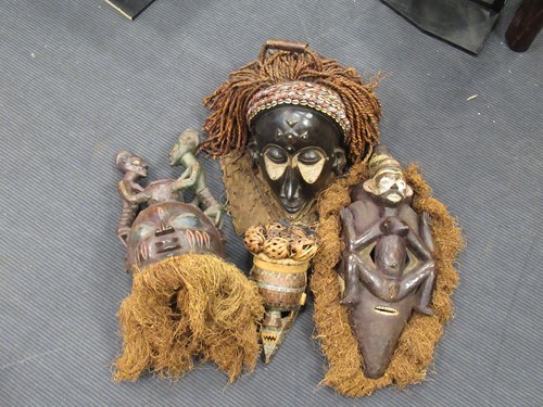 Lot 161 - A Chokwe mask, a Yoruba Gelede mask, a...