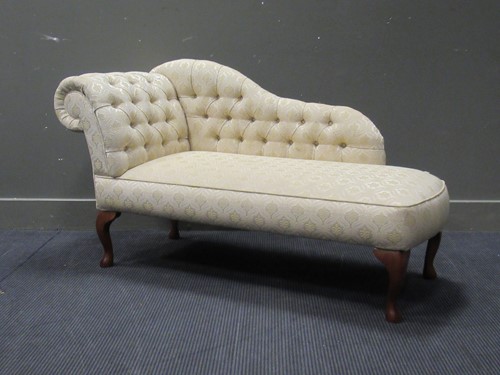 Lot 540 - A modern chaise longue on cabriole legs 78 x...