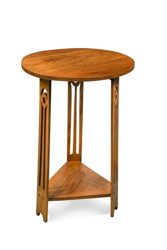 Lot 222 - An Arts & Crafts oak occasional table, circa 1900