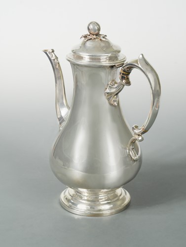 Lot 410 - A Victorian silver coffee pot